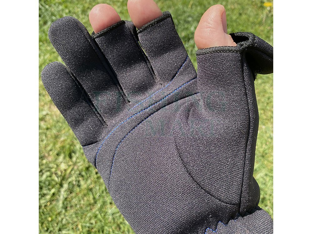 Preston Neoprene Gloves  ALL SIZES 